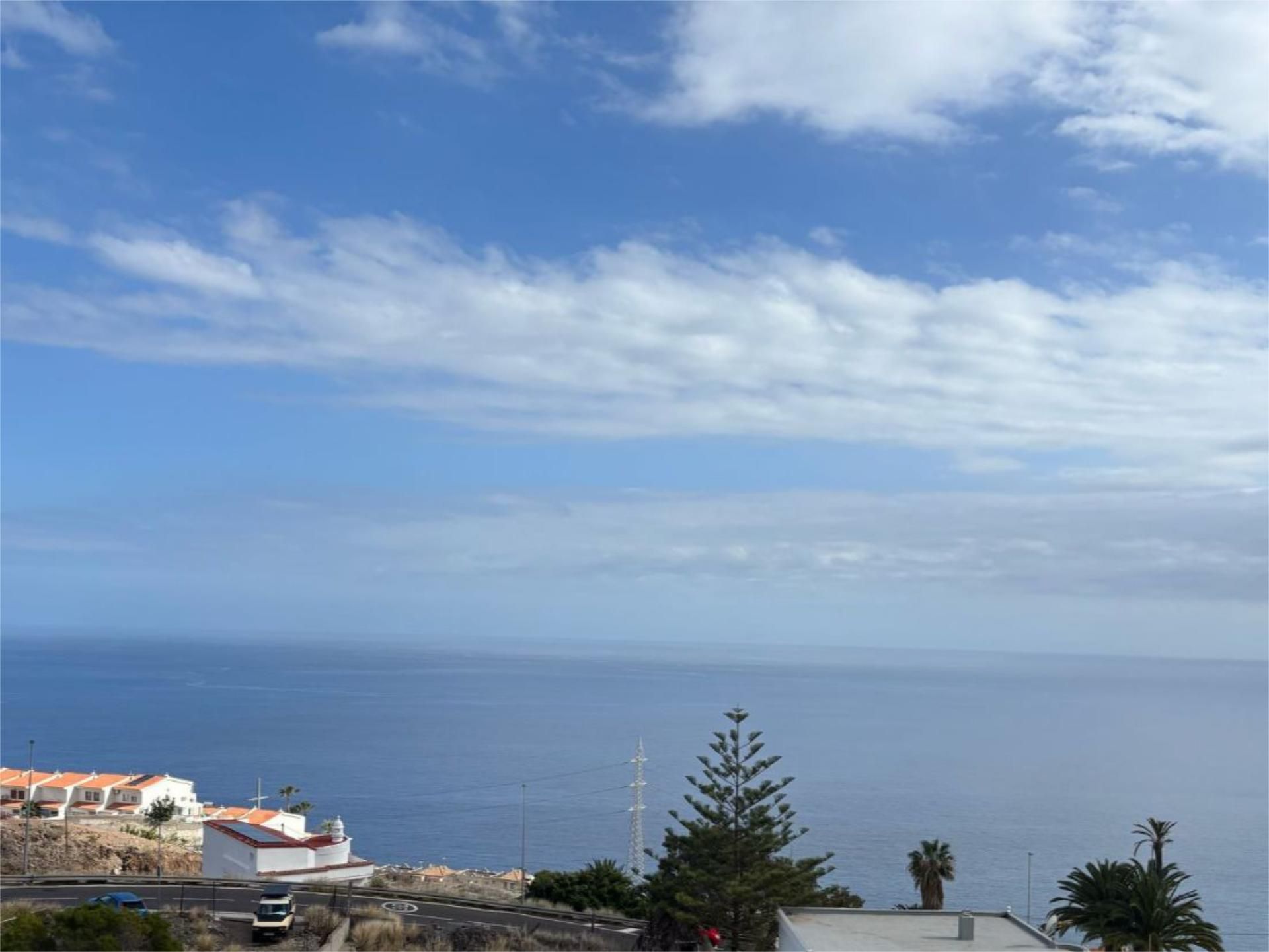 Exterior view of Flat for sale in El Rosario  with Parquet flooring, Terrace and Furnished