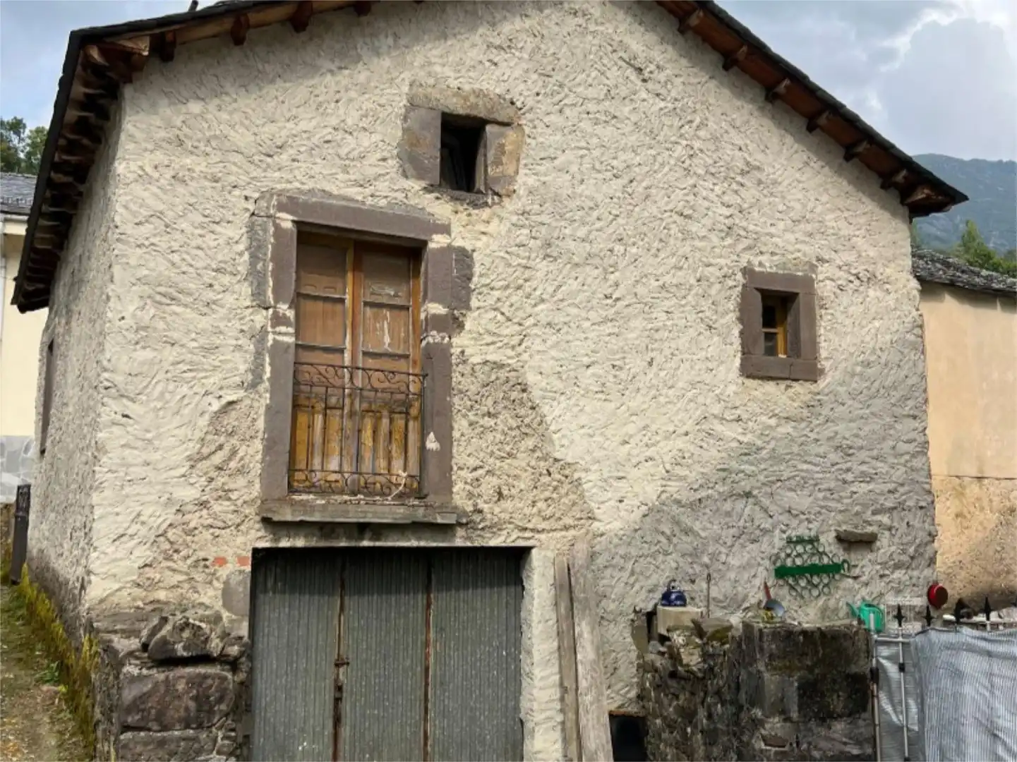 Vista exterior de Pis en venda en Cangas del Narcea