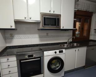 Kitchen of Flat for sale in Portugalete