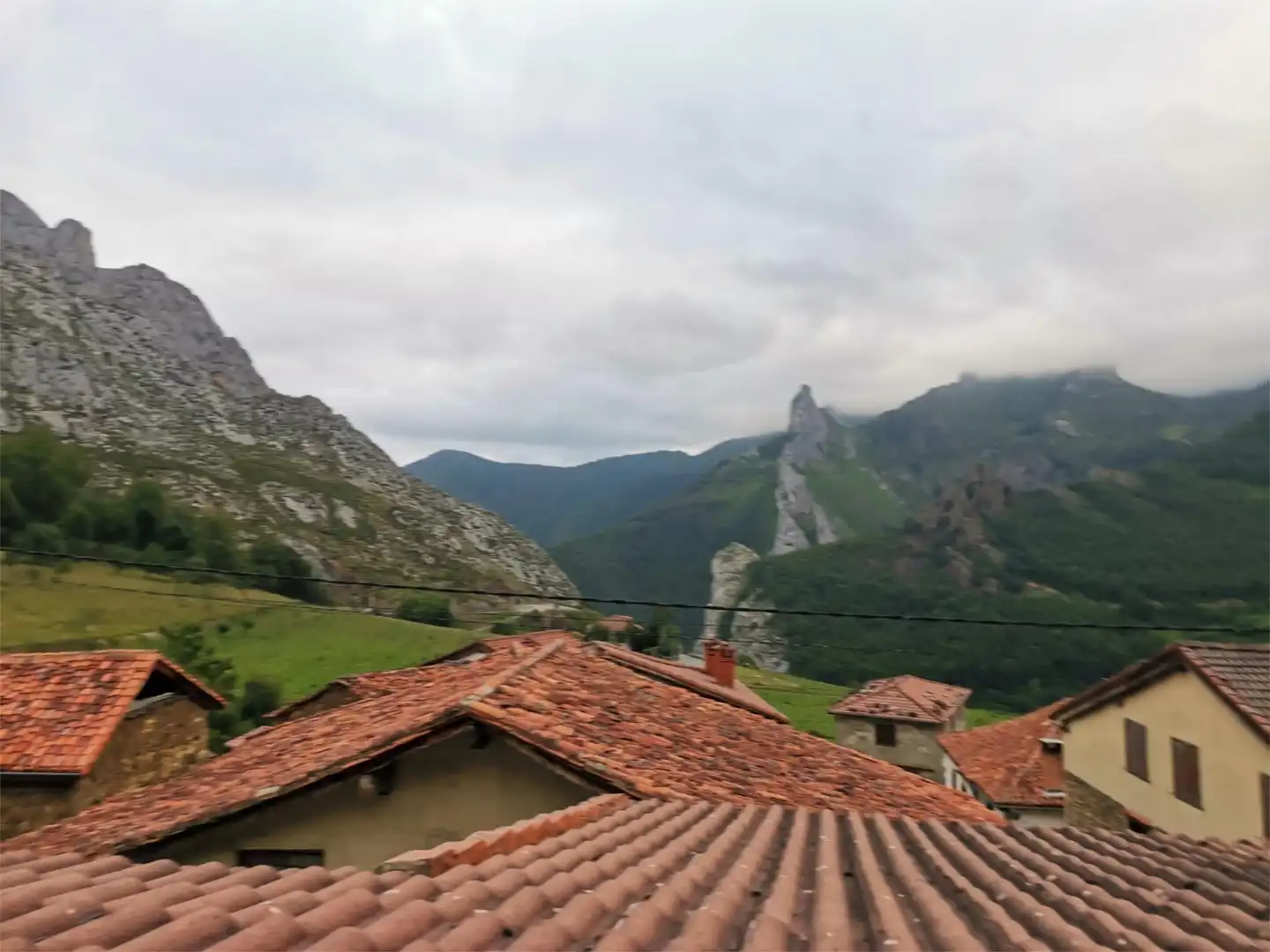 Exterior view of Houses for sale in Vega de Liébana  with Balcony