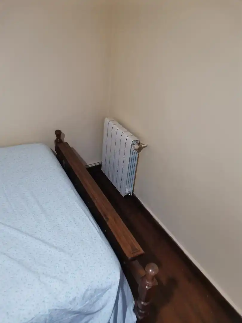 Bedroom of Houses for sale in Vega de Liébana  with Balcony