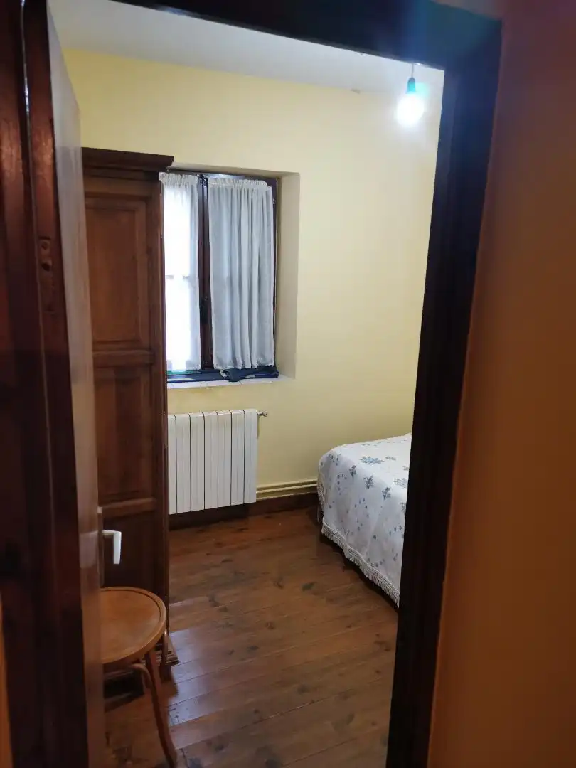 Bedroom of Houses for sale in Vega de Liébana  with Balcony