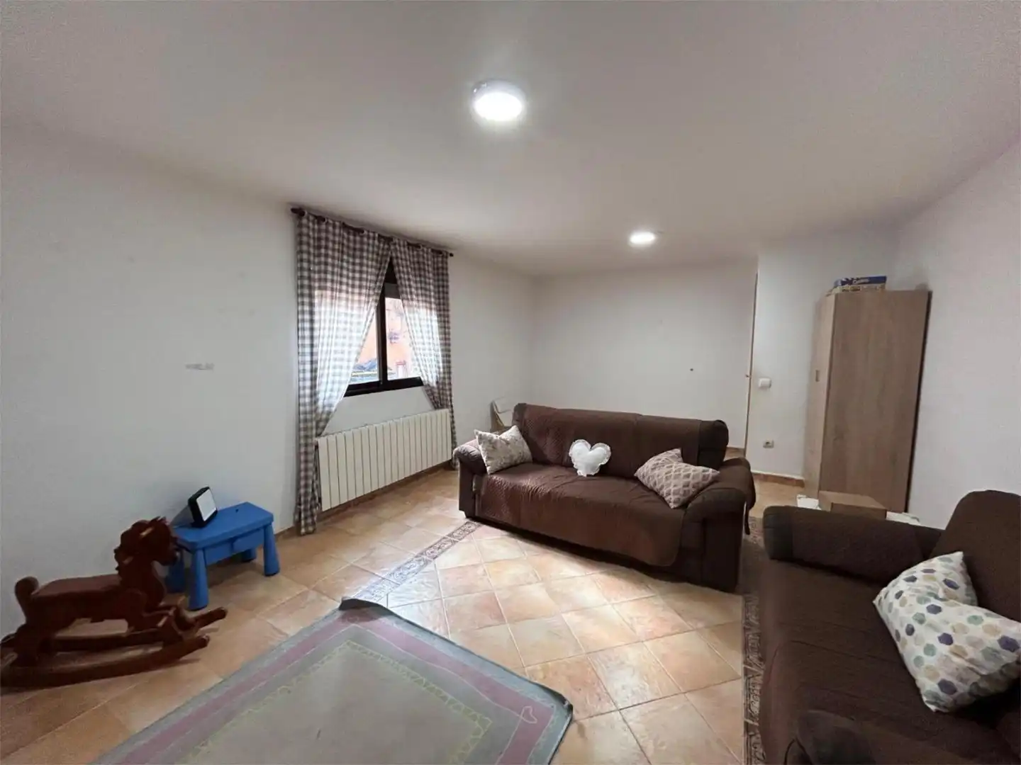 Wohnung zum Verkauf in Calle Pradera Redonda, 2, Valdemaqueda Wohnzimmer von Wohnung zum Verkauf in Valdemaqueda mit Klimaanlage, Heizung und Privatgarten