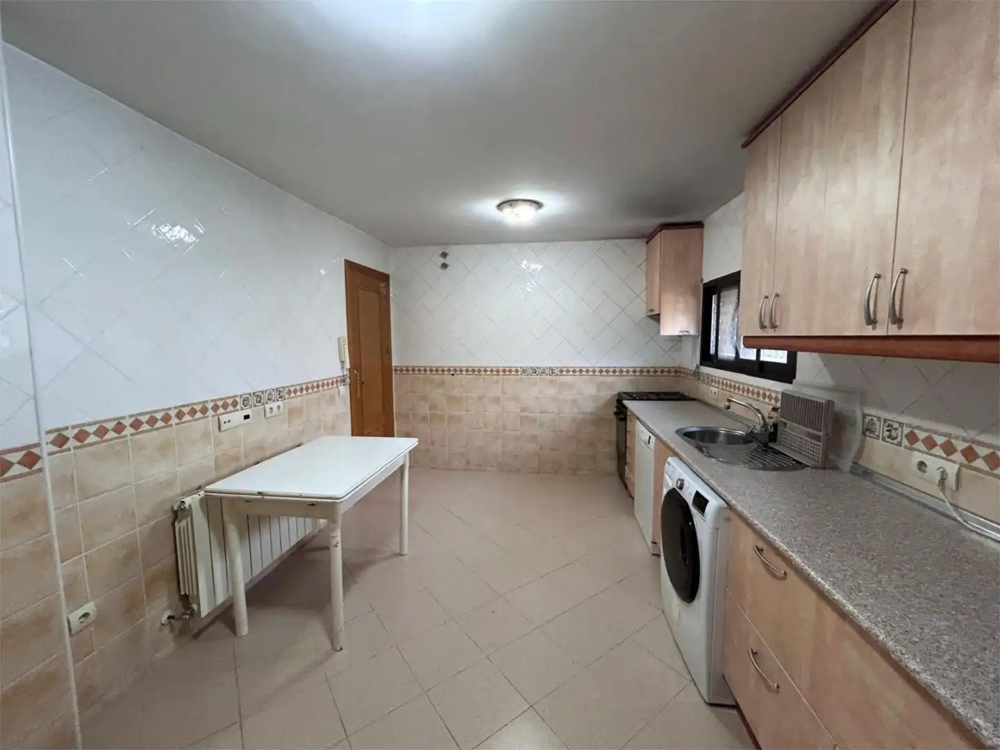 Wohnung zum Verkauf in Calle Pradera Redonda, 2, Valdemaqueda Küche von Wohnung zum Verkauf in Valdemaqueda mit Klimaanlage, Heizung und Privatgarten