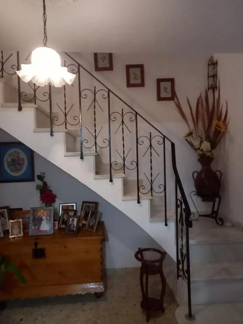 Casa adosada en venda en Fuente-Tójar amb Jardí privat