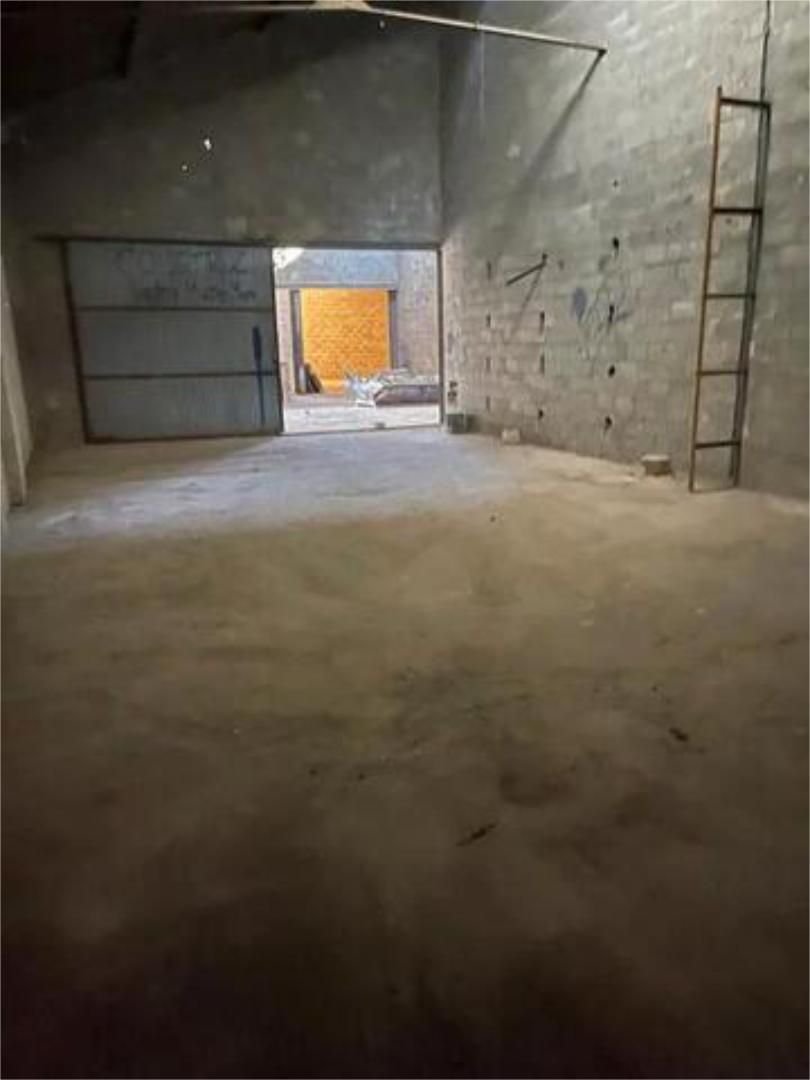 Industrial buildings to rent in  Melilla Capital