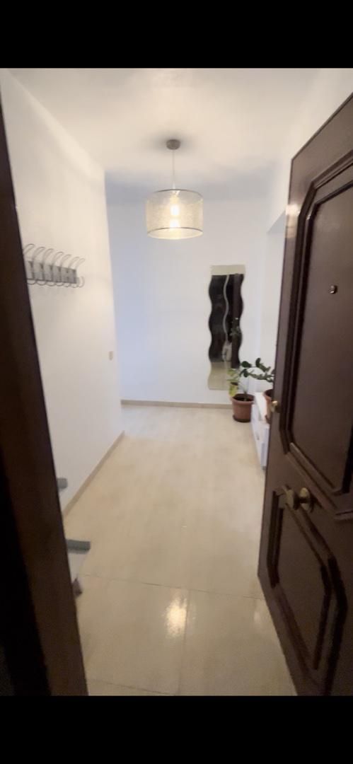 Pis de lloguer en  Almería Capital amb Moblat, Forn i Rentadora