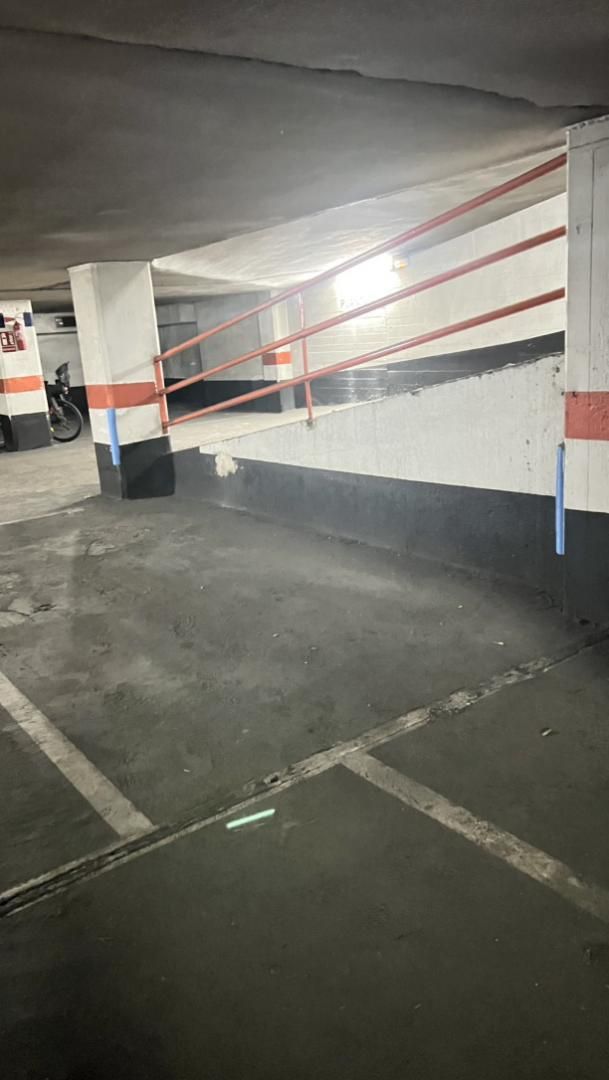 Garage to rent in Vitoria - Gasteiz