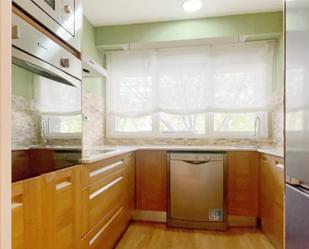 Kitchen of Flat for sale in  Barcelona Capital  with Air Conditioner, Heating and Video intercom