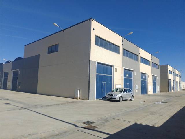 Nave industrial en Venta en Calle Ajedrea, 9 en Cartuja Baja