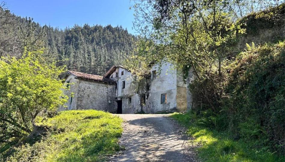 Finca rústica en venda a Barrio Laxier, 5, Gizaburuaga, Bizkaia - imatge 1 Foto 1 de Finca rústica en venda a Barrio Laxier, 5, Gizaburuaga, Bizkaia