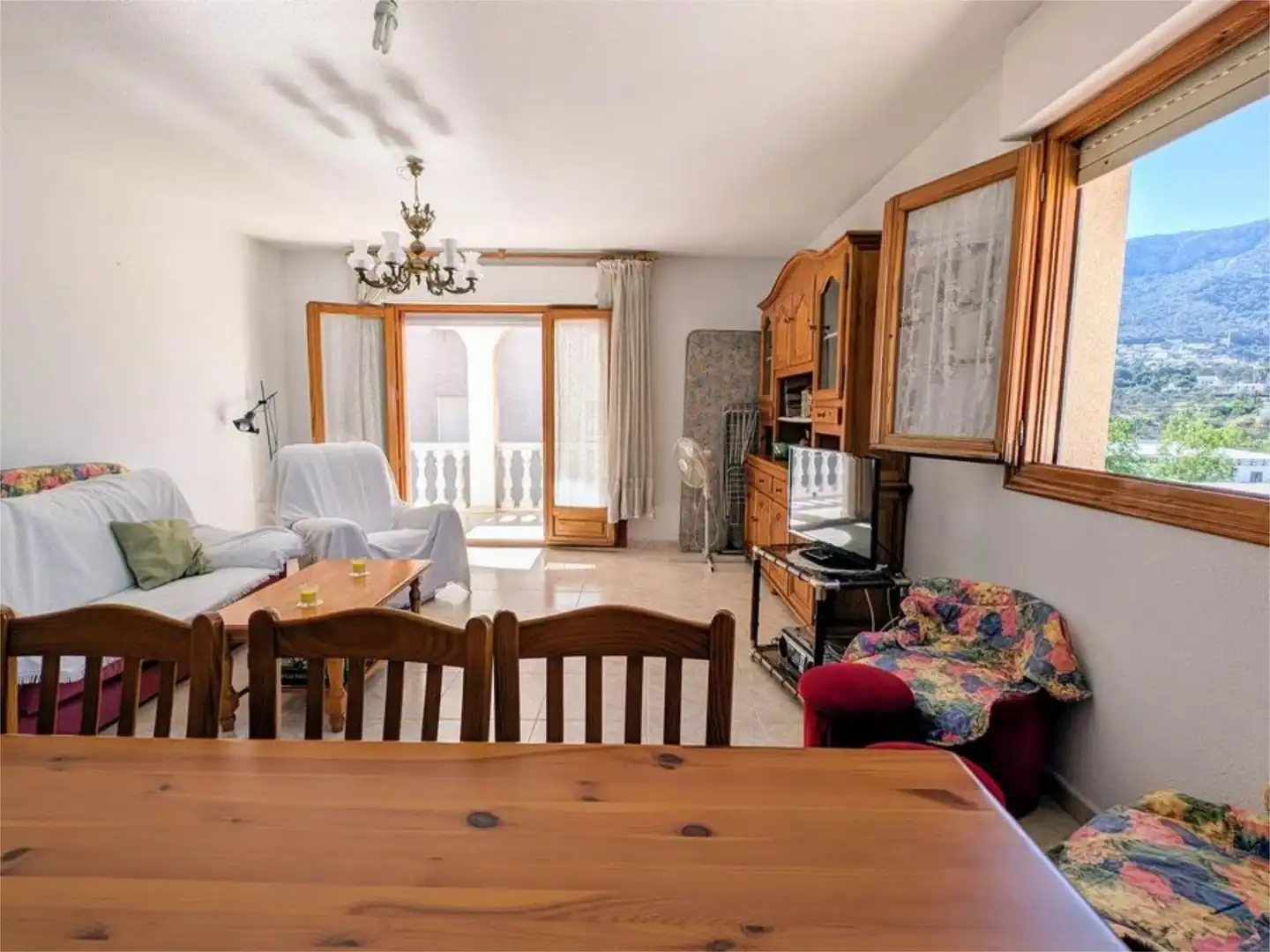 Sala de estar de Piso en venta en Calpe / Calp con Terraza y Amueblado