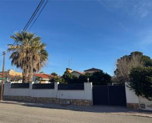 Exterior view of House or chalet for sale in El Vendrell  with Private garden and Terrace