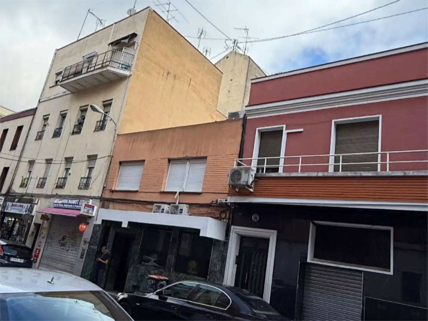 Residencial en venda a Calle de Ramón Luján, 35, Almendrales Vista exterior de Residencial en venda en Madrid