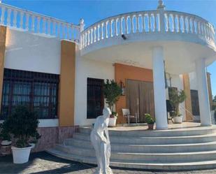 Casa adosada en venda en La Campana amb Calefacció, Jardí privat i Traster