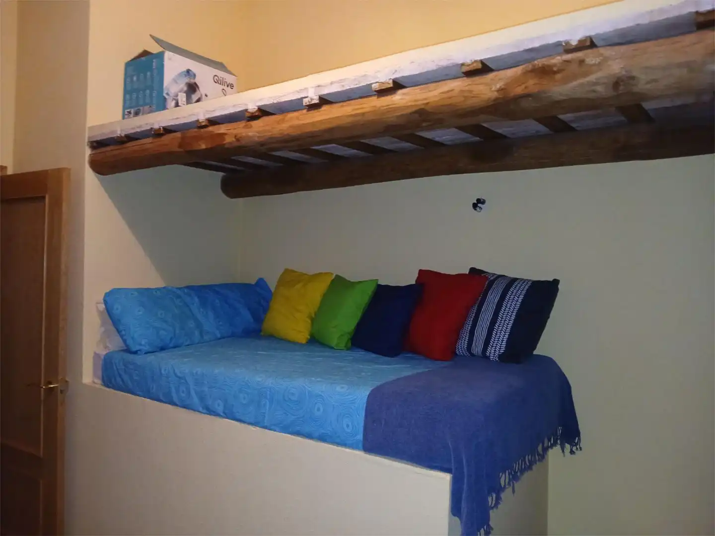 Bedroom of Flat for sale in El Pedroso  with Air Conditioner, Heating and Terrace