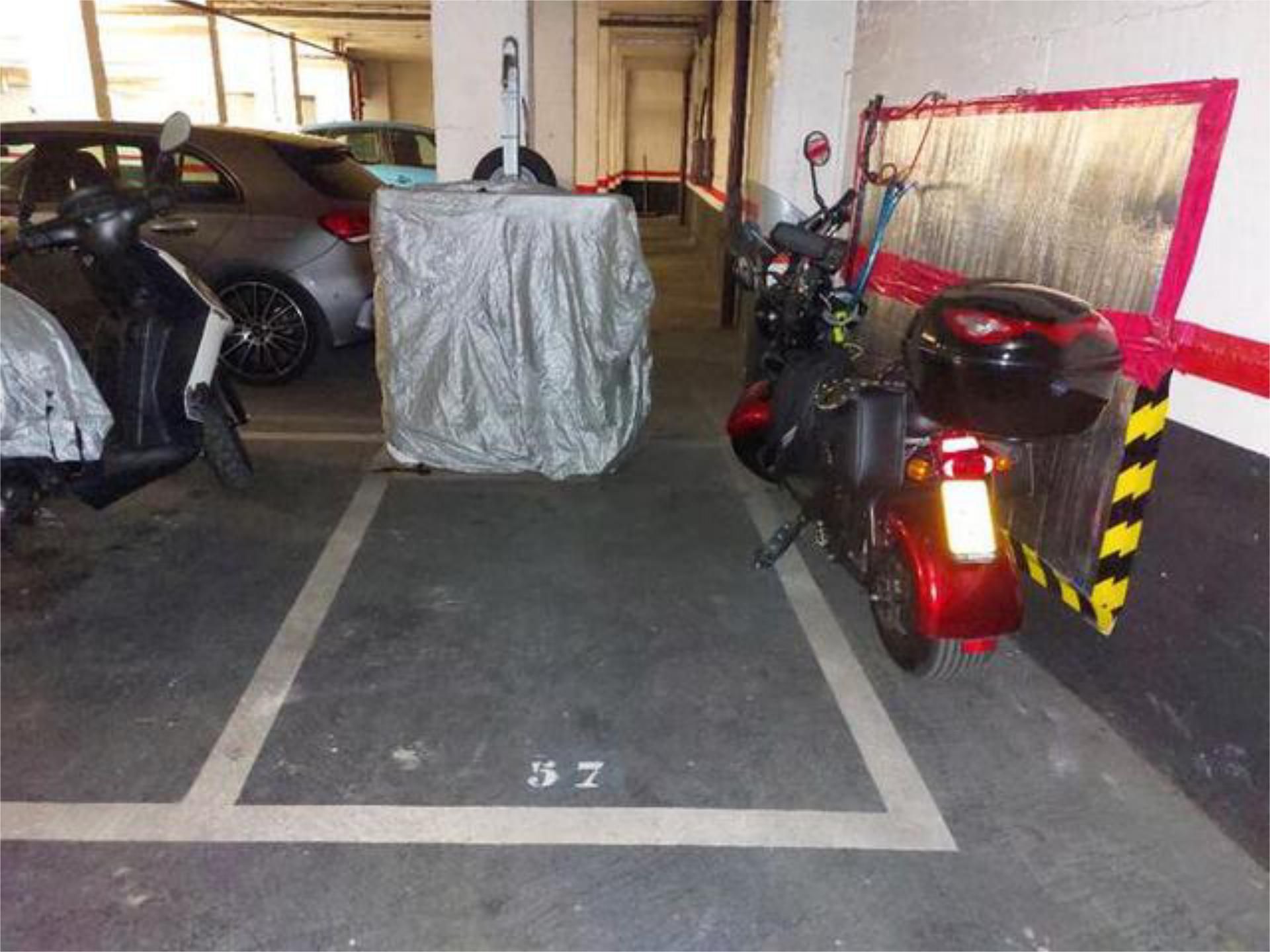 Aparcament de Garatge de lloguer en  Madrid Capital