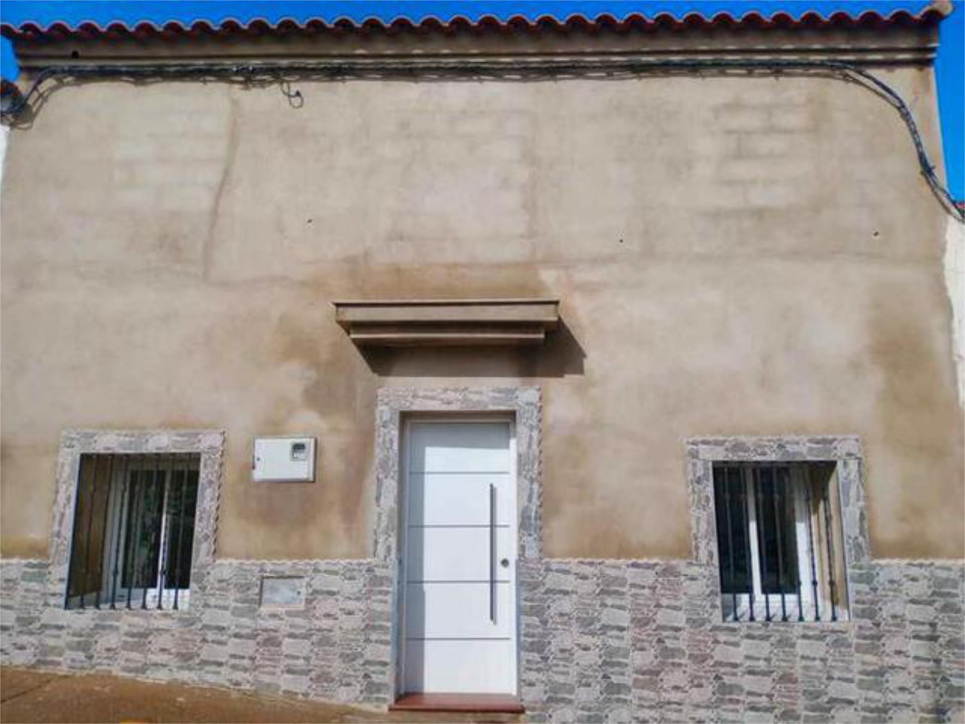 Exterior view of House or chalet for sale in La Coronada