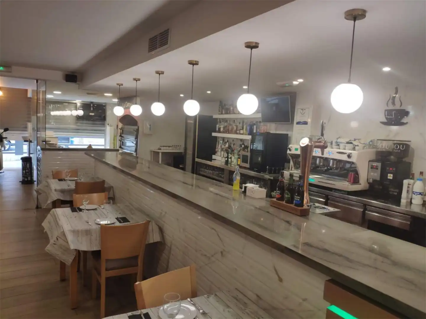 Local en traspaso en Villena