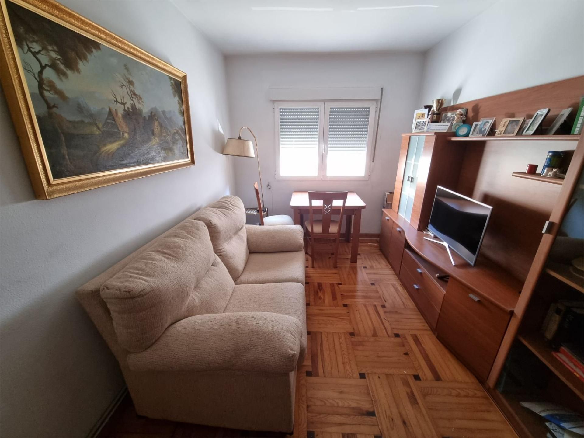 Sala d'estar de Pis en venda en Burgos Capital amb Terrassa