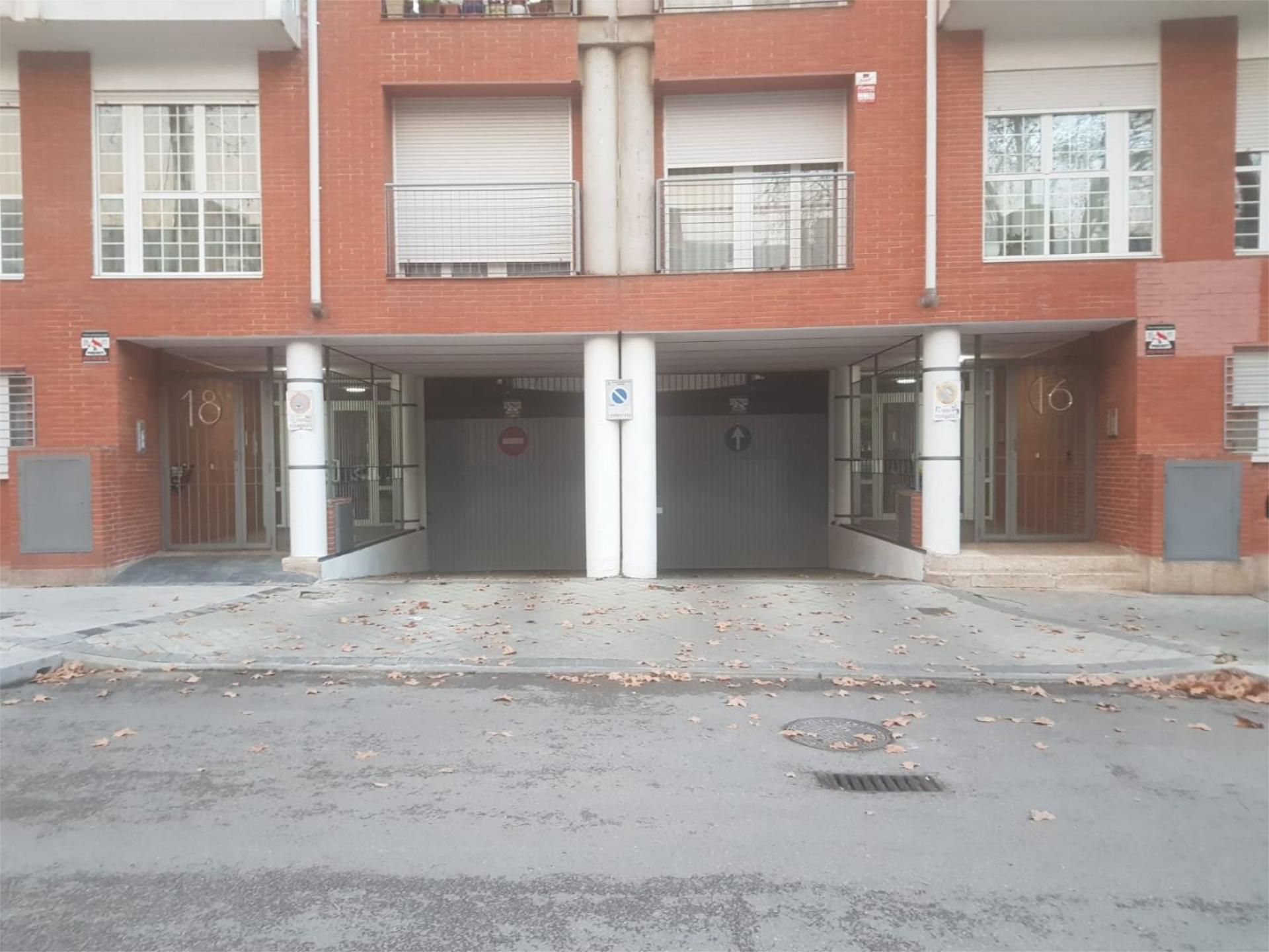 Parking of Garage to rent in  Madrid Capital