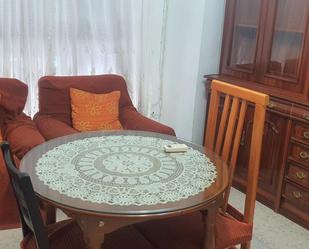 Dining room of Flat to share in  Sevilla Capital  with Air Conditioner, Heating and Terrace