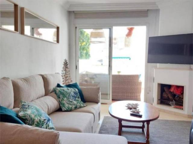 Piso en Alquiler en Calle de Las Golondrinas, 27 en Marbesa