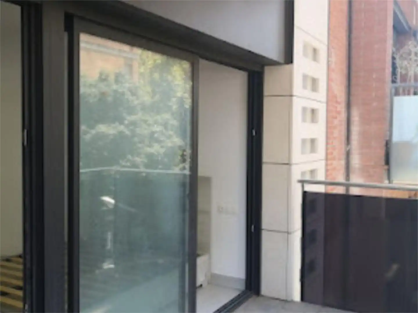 Pis en venda a Carrer Gran de Sant Andreu, 284, Sant Andreu de Palomar Vista exterior de Pis en venda en Barcelona Capital amb Aire condicionat i Terrassa