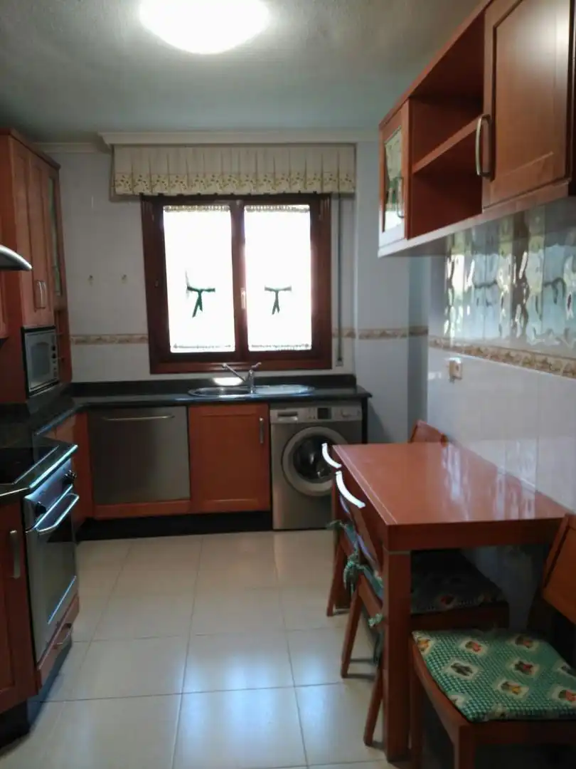 Flat for sale in Barrio Solorz, 1035, Solórzano Kitchen of Flat for sale in Solórzano with Heating, Parquet flooring and Terrace
