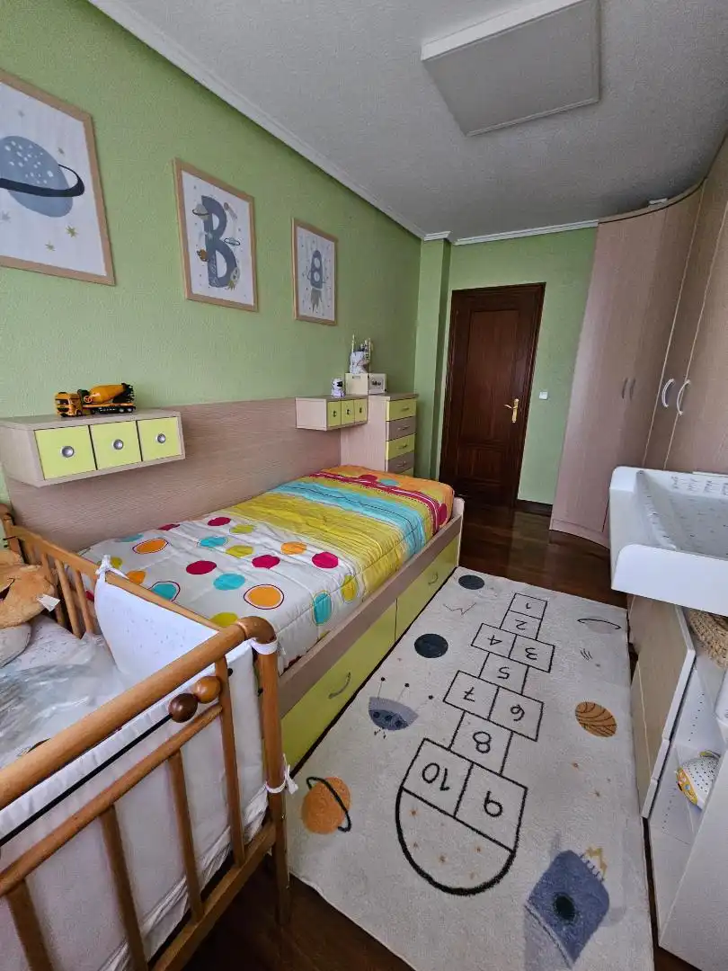 Flat for sale in Barrio Solorz, 1035, Solórzano Bedroom of Flat for sale in Solórzano with Heating, Parquet flooring and Terrace