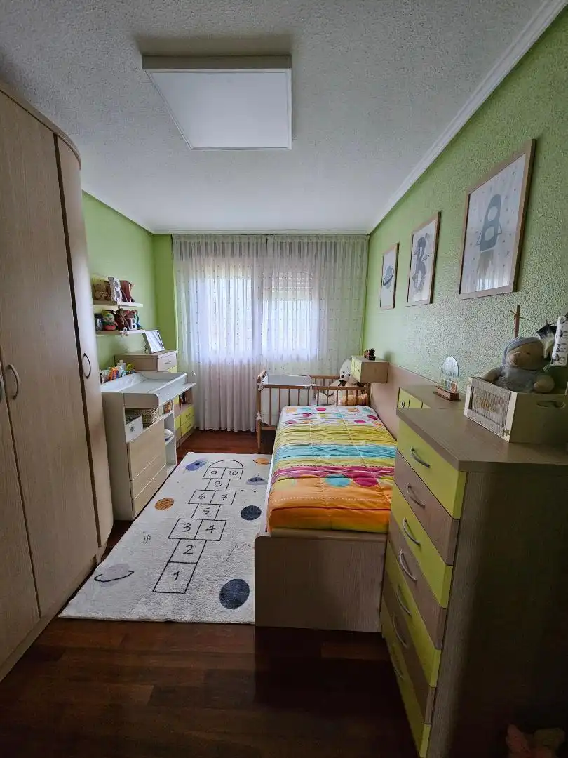 Flat for sale in Barrio Solorz, 1035, Solórzano Bedroom of Flat for sale in Solórzano with Heating, Parquet flooring and Terrace
