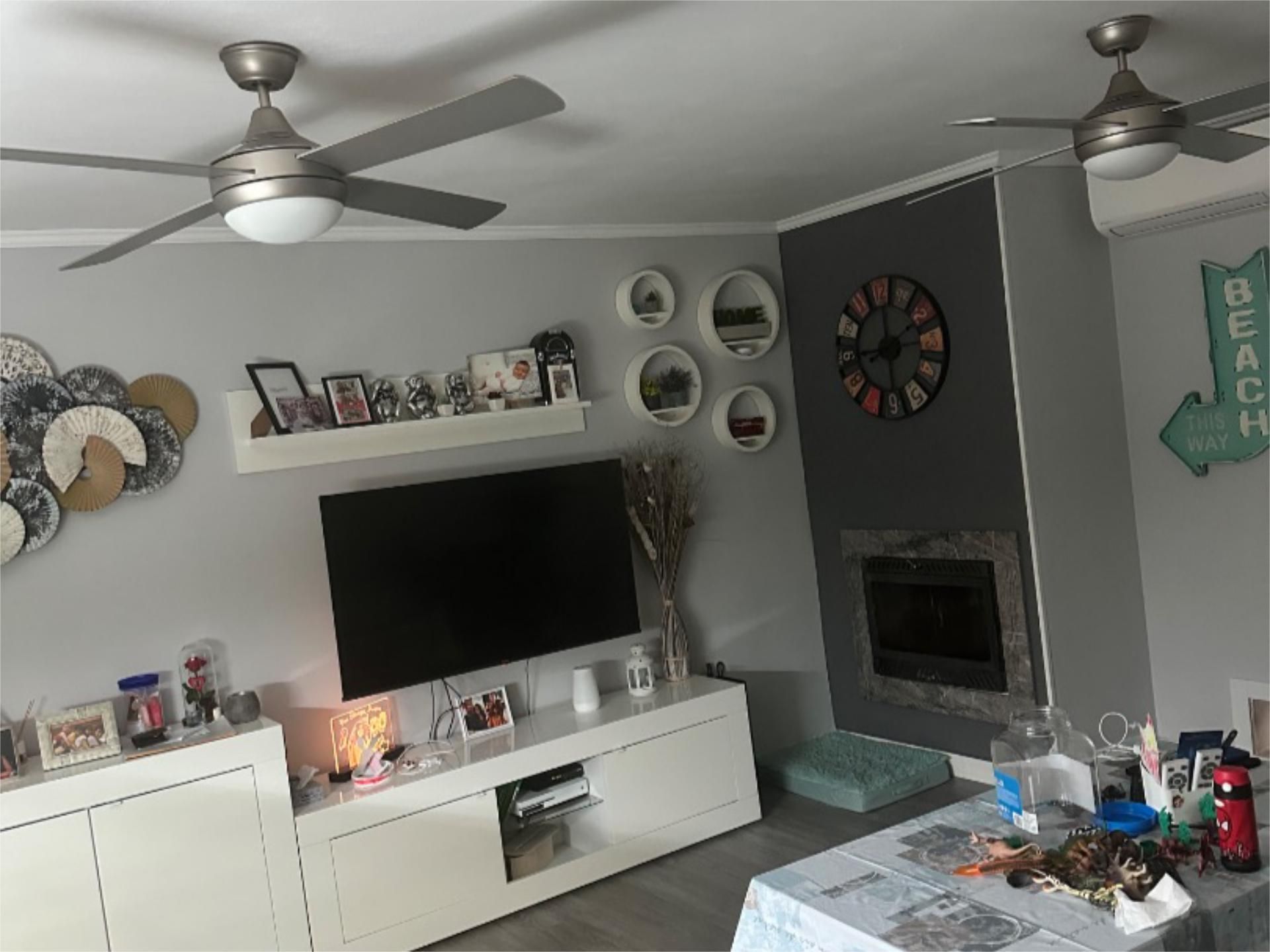 Living room of Flat for sale in Vélez-Málaga