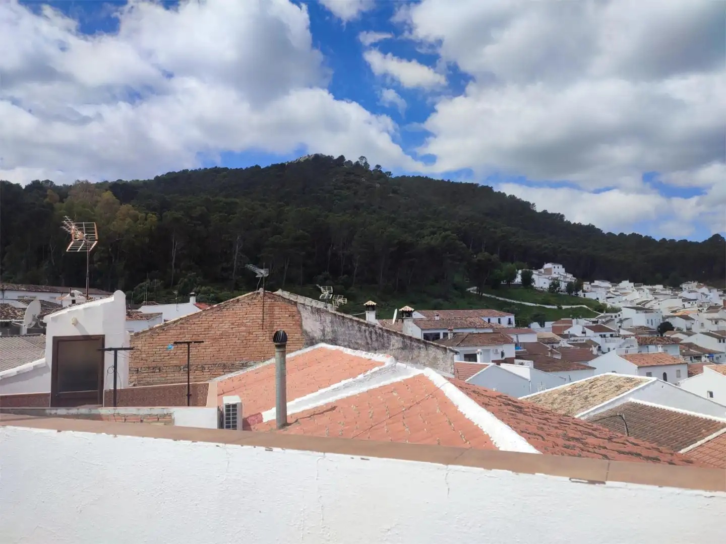 Detached homes for sale in Plaza Andalucía, 8, El Gastor Exterior view of Detached homes for sale in El Gastor with Air Conditioner, Heating and Terrace