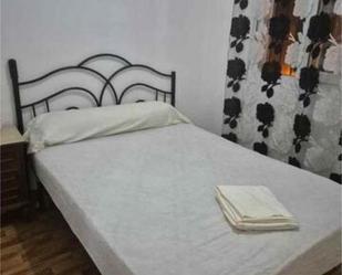 Bedroom of Box room to rent in Alicante / Alacant