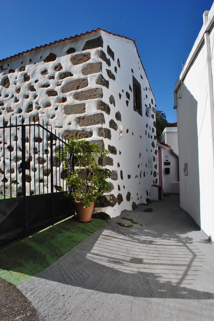 Exterior view of House or chalet to rent in Valleseco  with Air Conditioner, Heating and Private garden