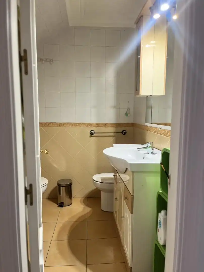 Houses for sale in Calle Antero, Centro Bathroom of Houses for sale in Estepona with Air Conditioner, Heating and Terrace