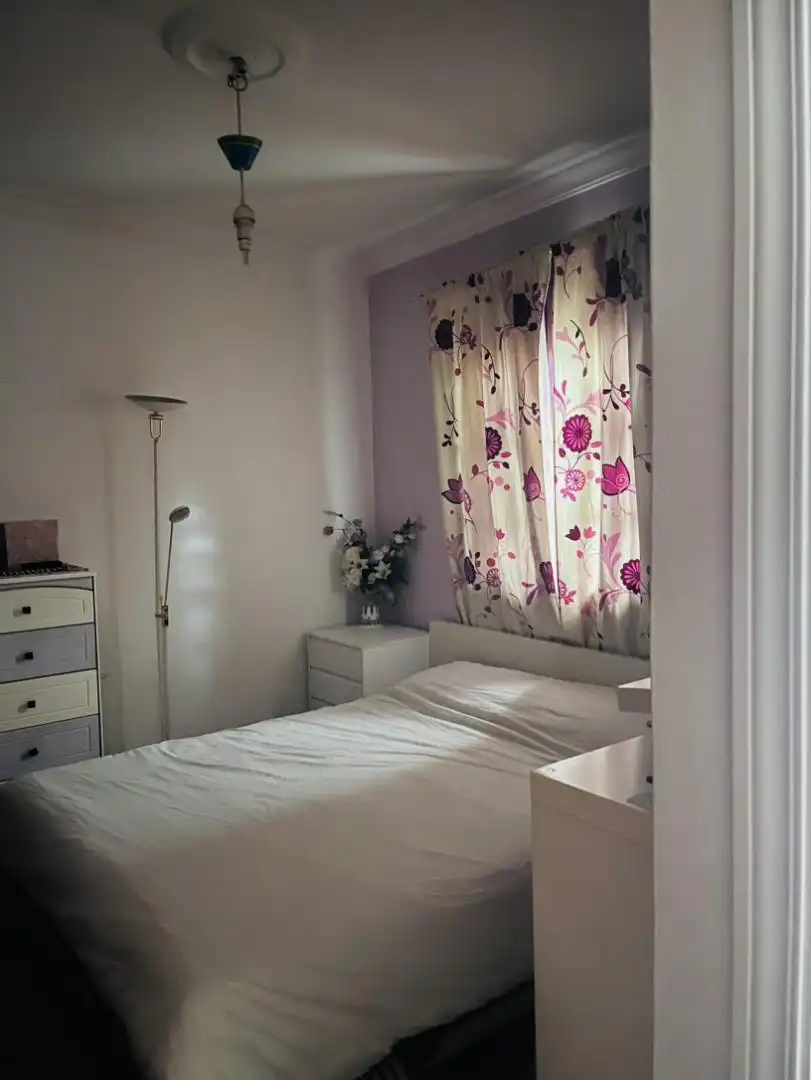 Houses for sale in Calle Antero, Centro Bedroom of Houses for sale in Estepona with Air Conditioner, Heating and Terrace
