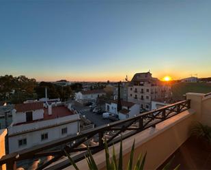 Vista exterior de Pis en venda en Dénia amb Aire condicionat, Terrassa i Piscina