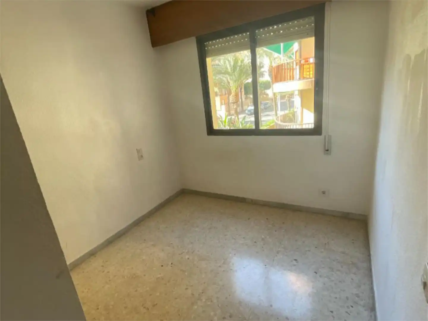 Piso en venta en Paseo del Palmeral, 11, Aguadulce Sur Habitación de Piso en venta en Roquetas de Mar con Jardín privado, Piscina y Balcón