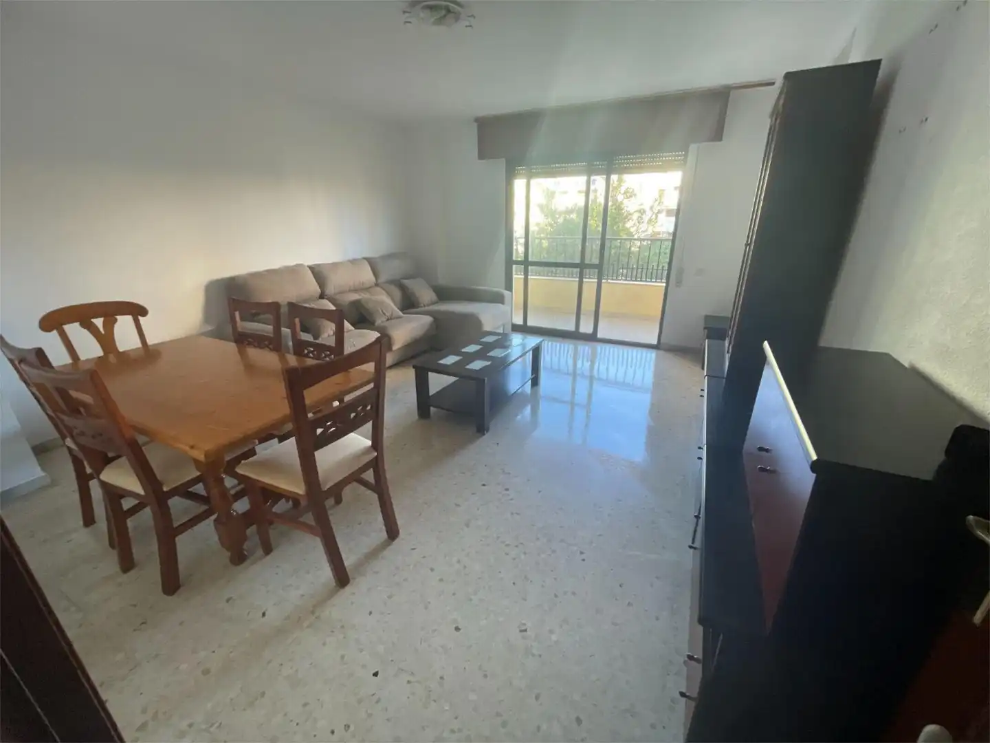 Piso en venta en Paseo del Palmeral, 11, Aguadulce Sur Sala de estar de Piso en venta en Roquetas de Mar con Jardín privado, Piscina y Balcón