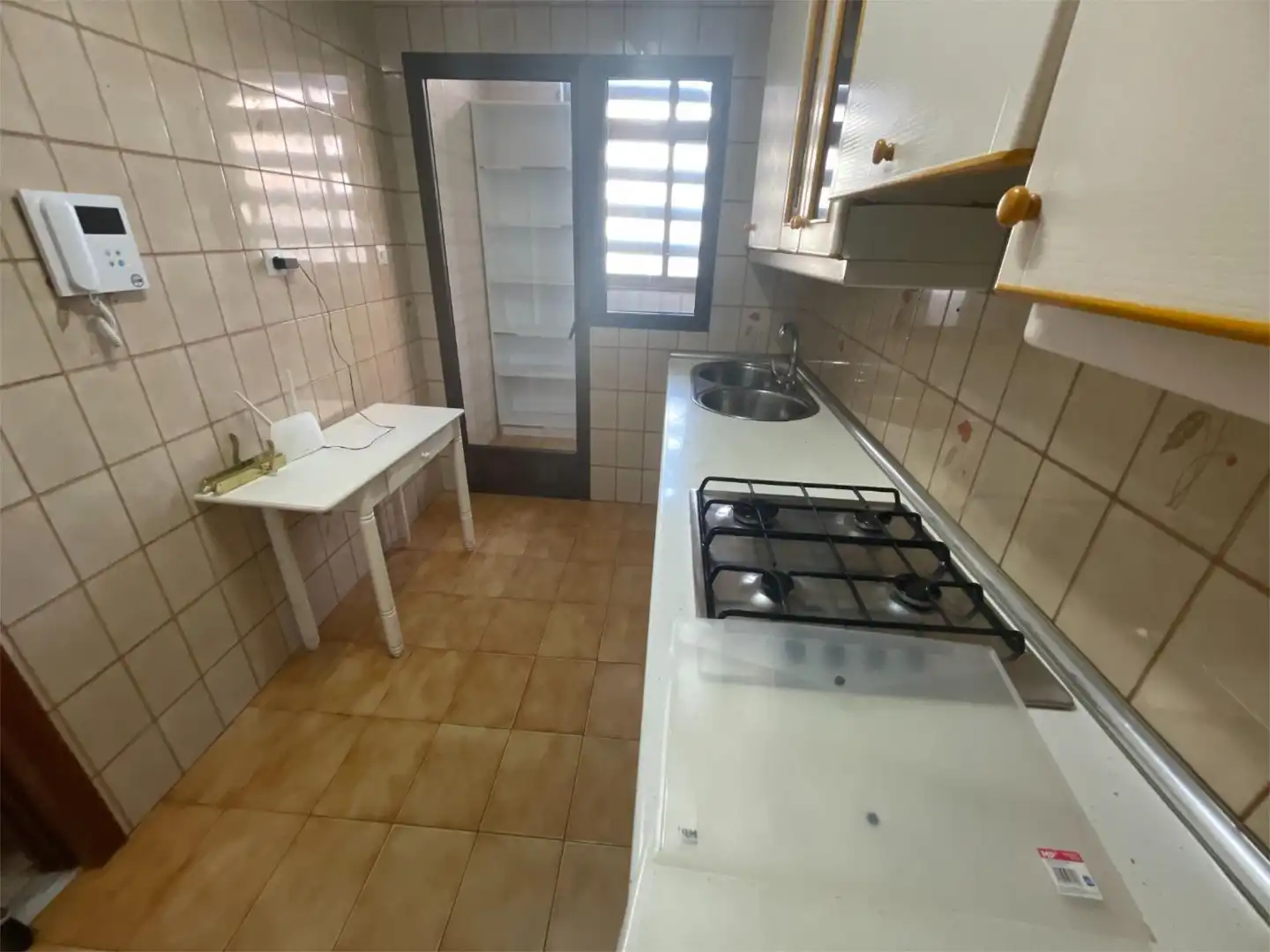 Piso en venta en Paseo del Palmeral, 11, Aguadulce Sur Cocina de Piso en venta en Roquetas de Mar con Jardín privado, Piscina y Balcón