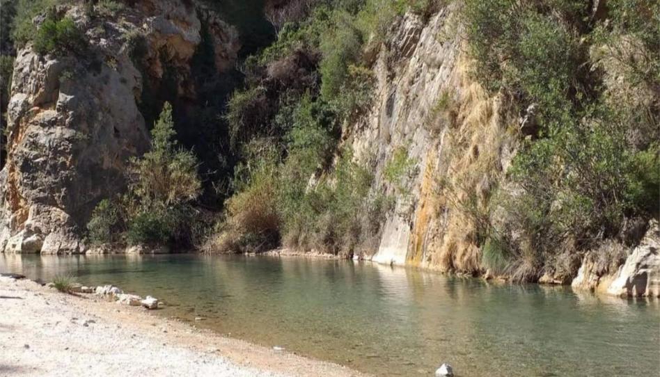 Photo 1 of Flat for sale in Calle Miguel Garrido Marín, 33, Cortes de Arenoso, Castellón