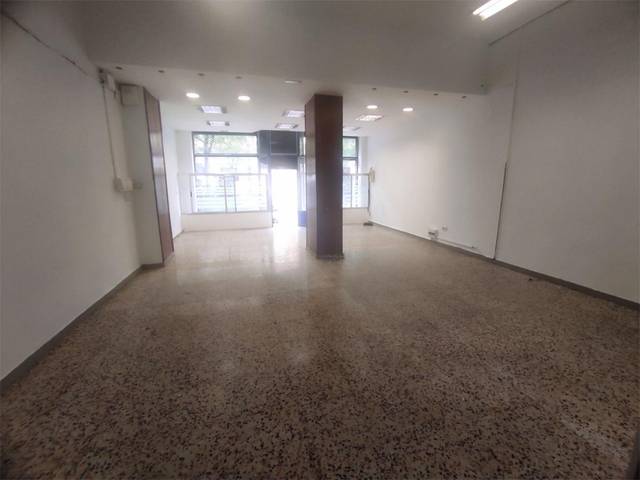 Local comercial en Venta en Extremadura Kalea, 6 en Santiago - Arana