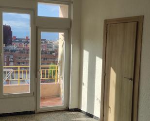 Bedroom of Flat for sale in L'Hospitalet de Llobregat  with Balcony