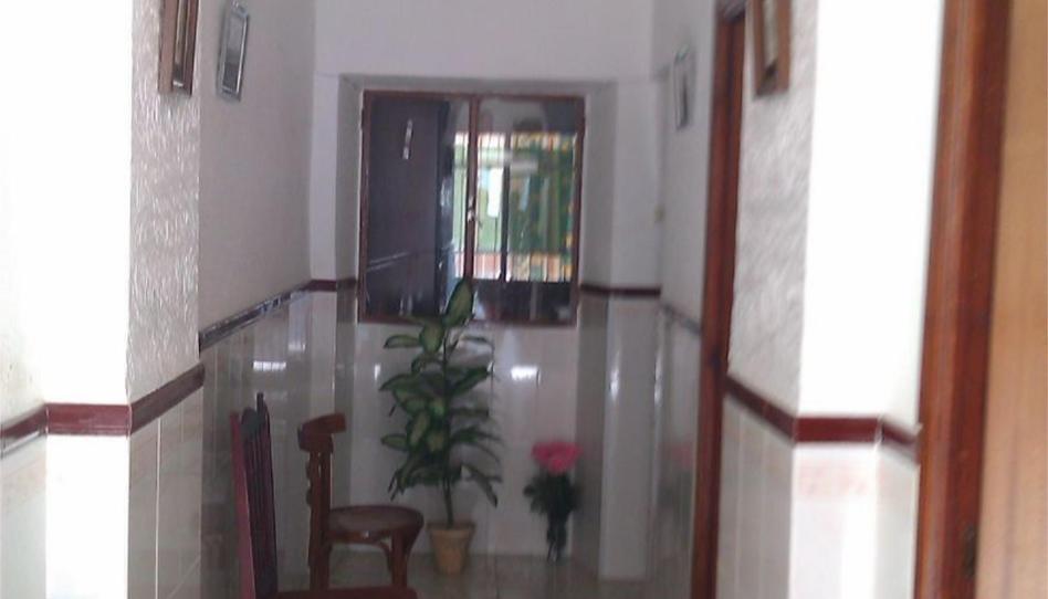 Photo 1 of Flat for sale in Calle Duquesa de la Vega Pozo, 36, Cardeña, Córdoba