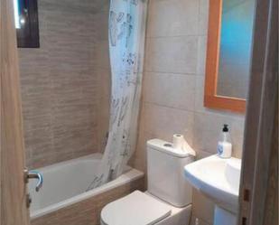 Bathroom of Single-family semi-detached for sale in Traiguera  with Heating, Private garden and Terrace