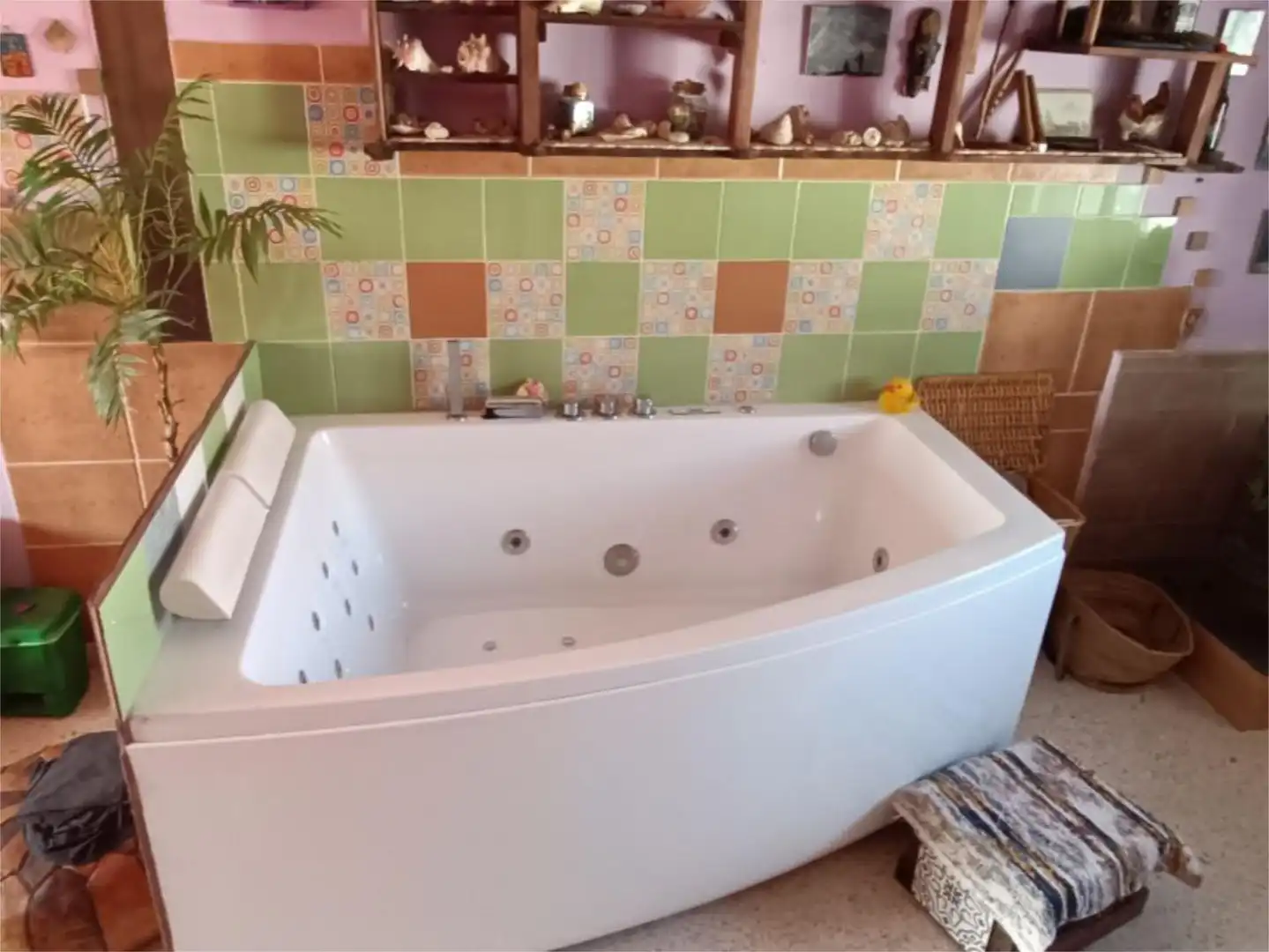 Bathroom of Detached homes for sale in Jerez de la Frontera  with Heating, Private garden and Parquet flooring