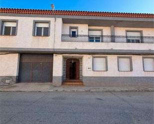 Exterior view of Single-family semi-detached for sale in El Peral    with Heating, Private garden and Terrace
