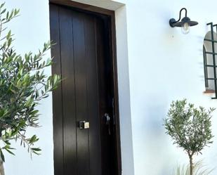 Exterior view of House or chalet for sale in Algeciras  with Private garden, Parquet flooring and Terrace