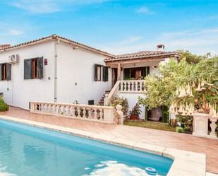 Vista exterior de Casa adosada en venda en Moncofa amb Terrassa, Piscina i Balcó